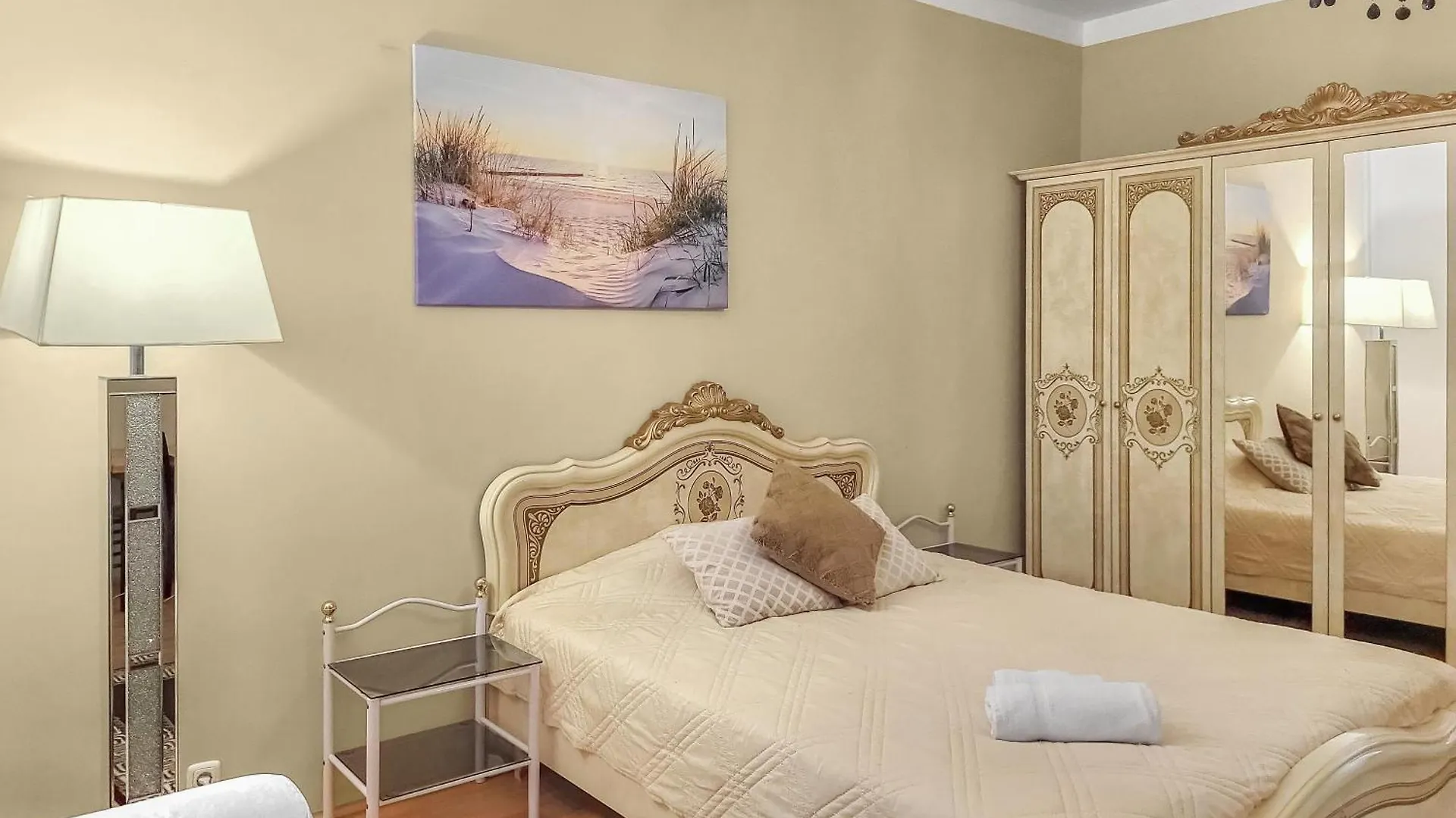 Triple Room Riverwalk Vienna Austria